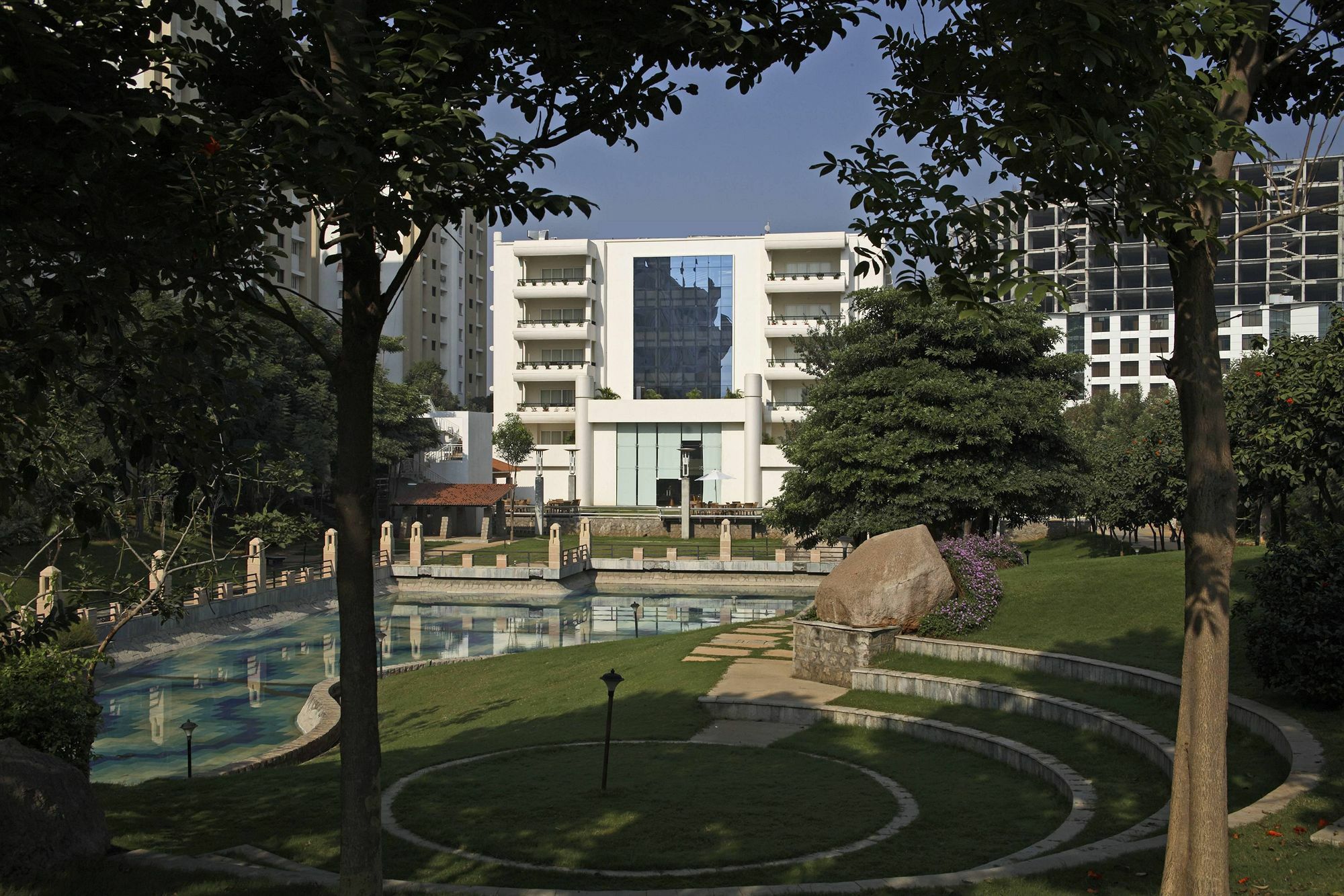 Ellaa Hotel Gachibowli Hyderabad Einrichtungen foto