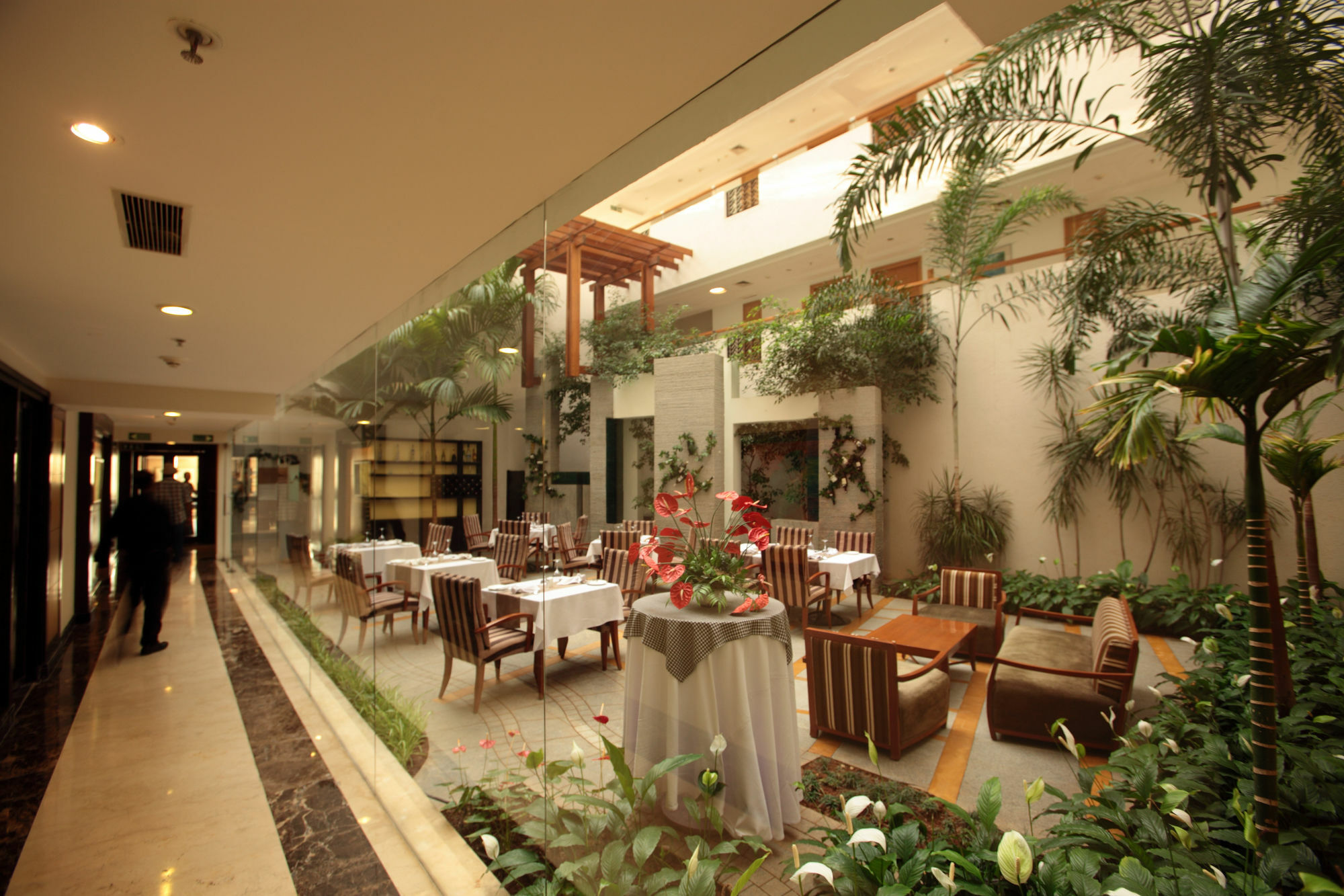 Ellaa Hotel Gachibowli Hyderabad Exterior foto