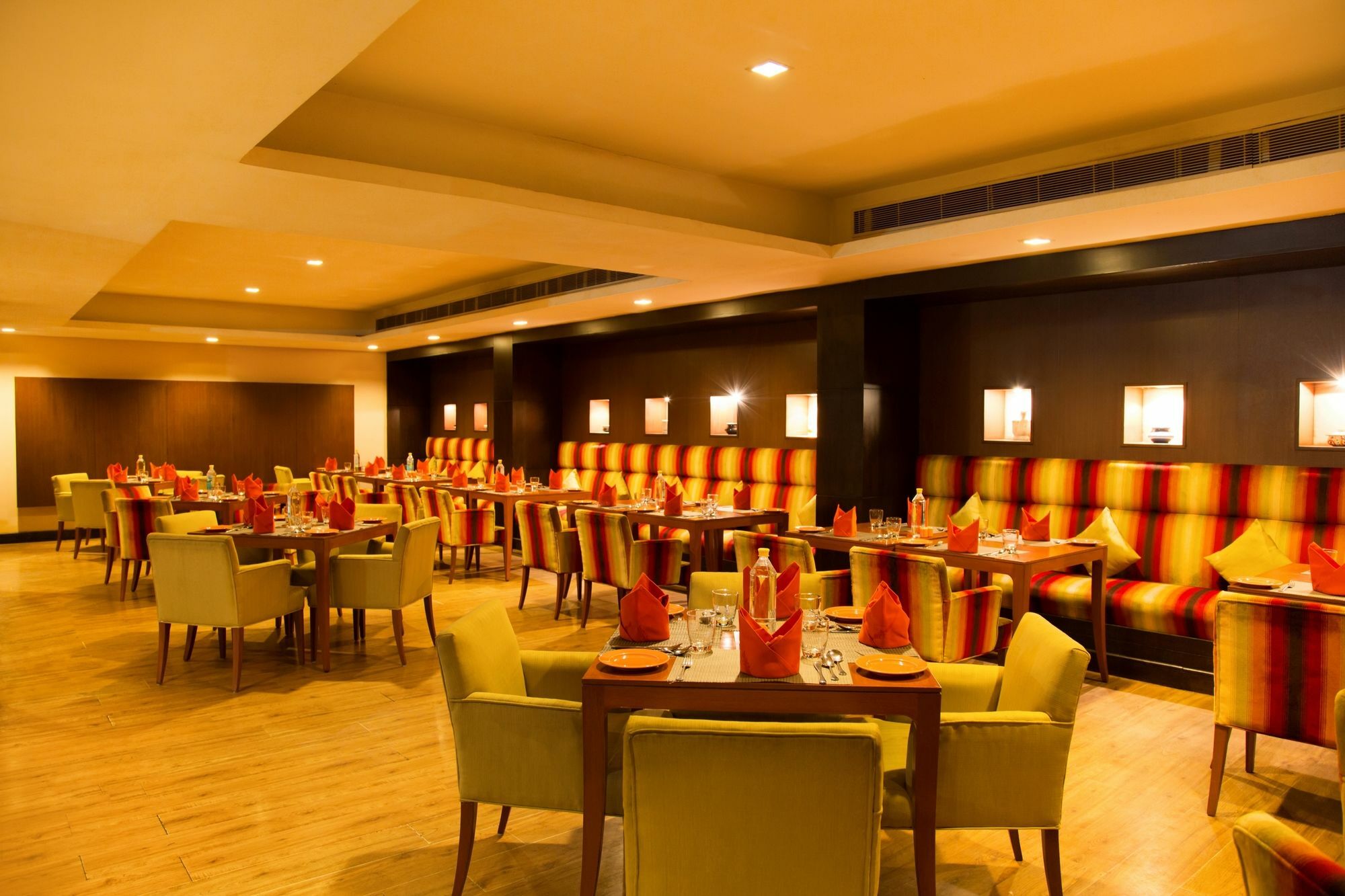 Ellaa Hotel Gachibowli Hyderabad Exterior foto